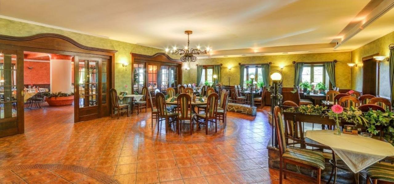 Restaurant Bobrovnik 3*
